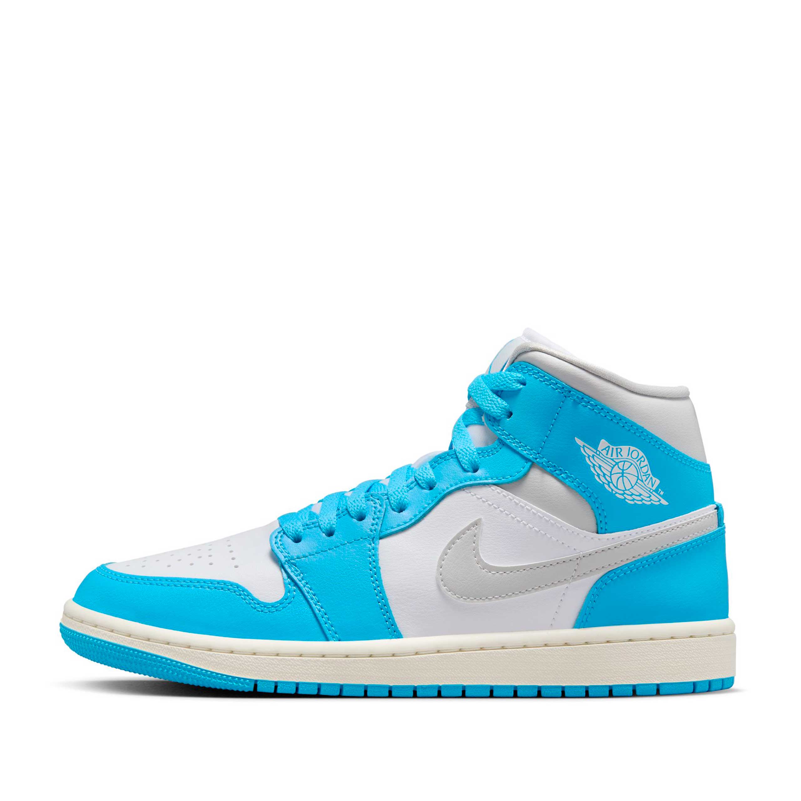 apertura negozi jordan milano