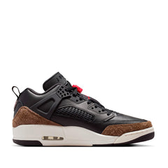 Un paio di Nike Jordan Jordan Spizike Low Footwear
