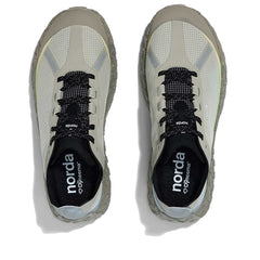 Un paio di Norda Run 001 M Footwear