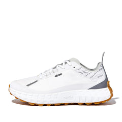 Un paio di Norda Run 001 M Footwear