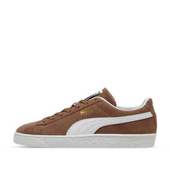 Un paio di Puma Suede Classic Footwear