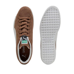 Un paio di Puma Suede Classic Footwear