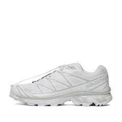 Un paio di Salomon Xt-6 Footwear