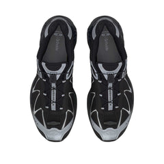 Un paio di Salomon Xt-Whisper Nocturne Vision Footwear