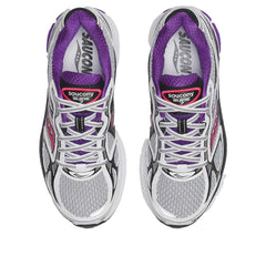 Un paio di Saucony Guide 7 Footwear