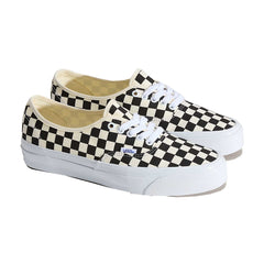 Un paio di Vans Lx Authentic Reissue 44 Footwear