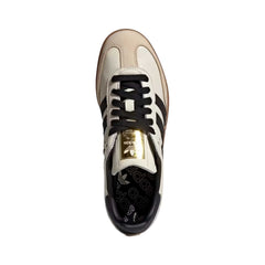 Un paio di Adidas Originals Samba Og Footwear
